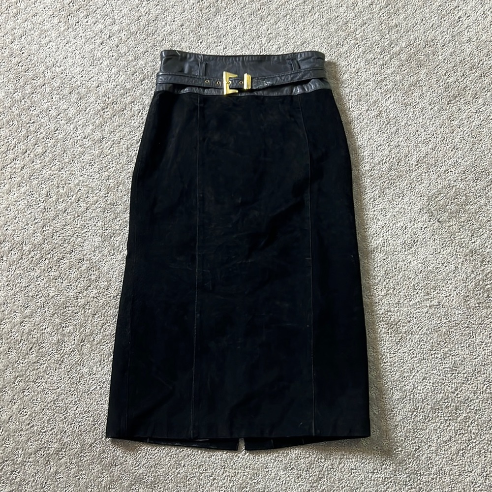 Black Leather and suede pencil skirt w/leather belt